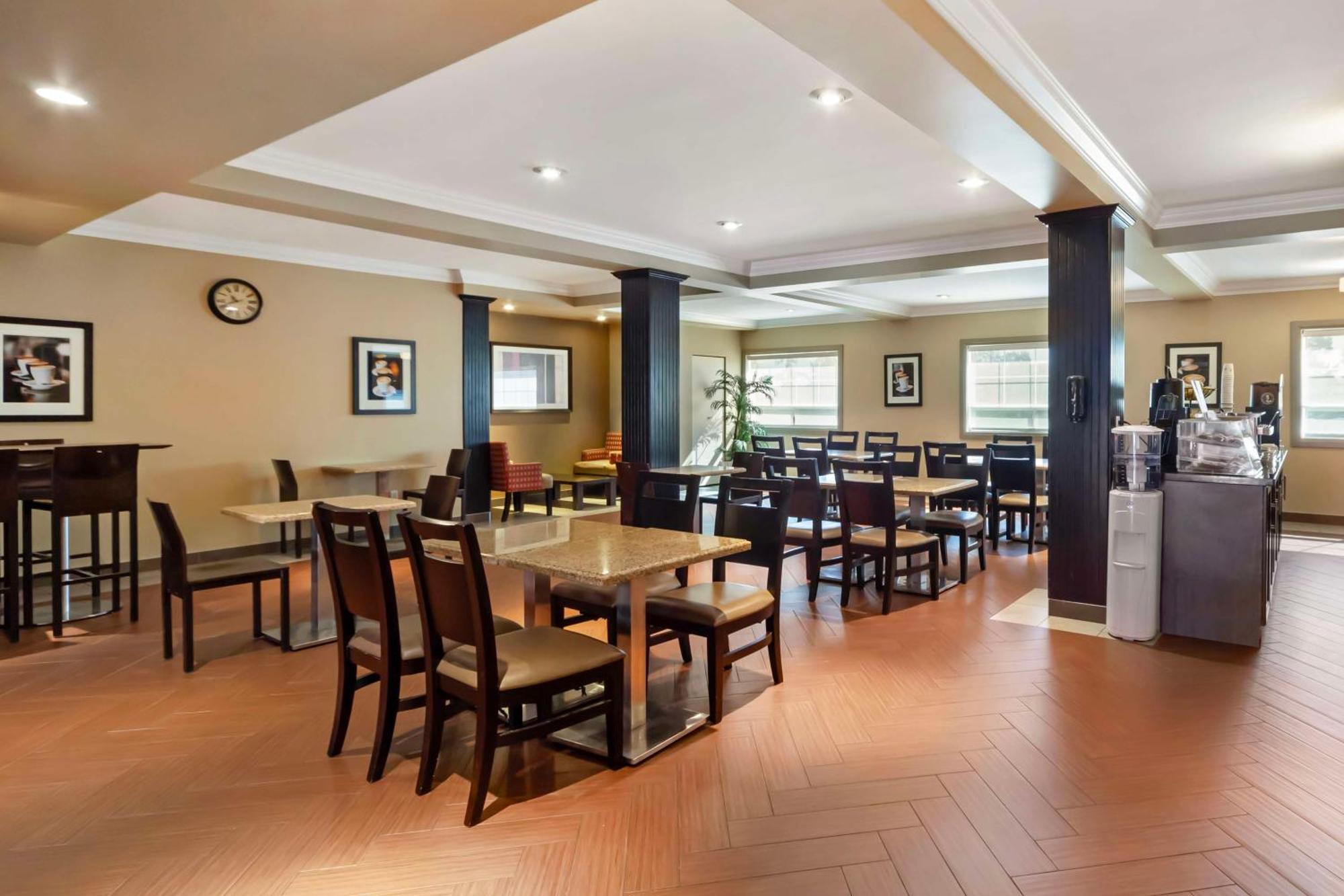 Best Western Plus Peace River Hotel&Suites Extérieur photo