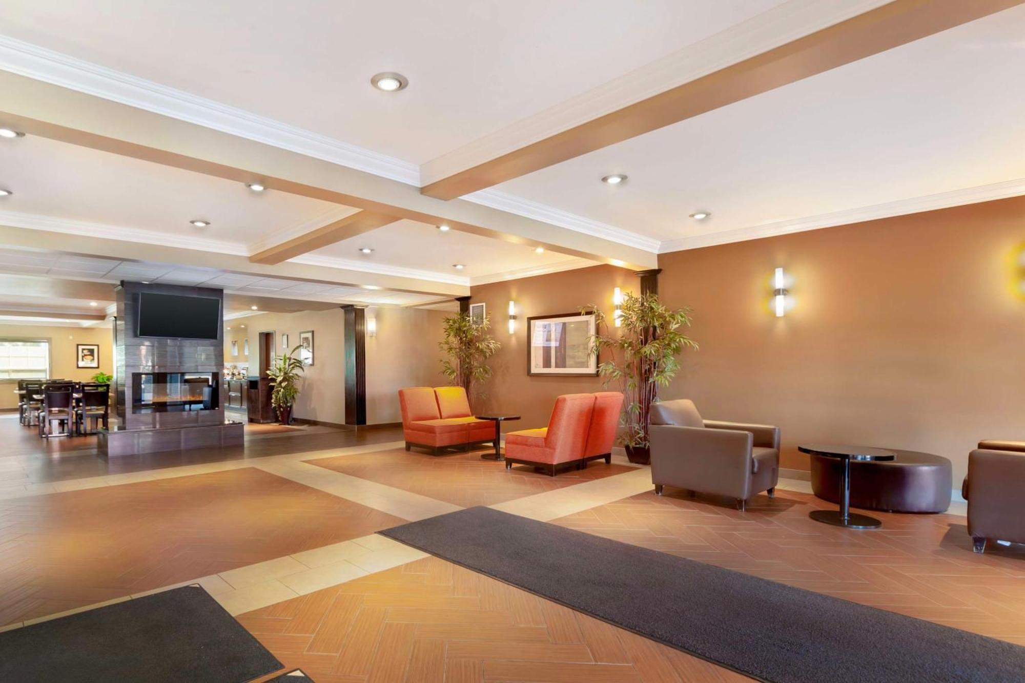 Best Western Plus Peace River Hotel&Suites Extérieur photo